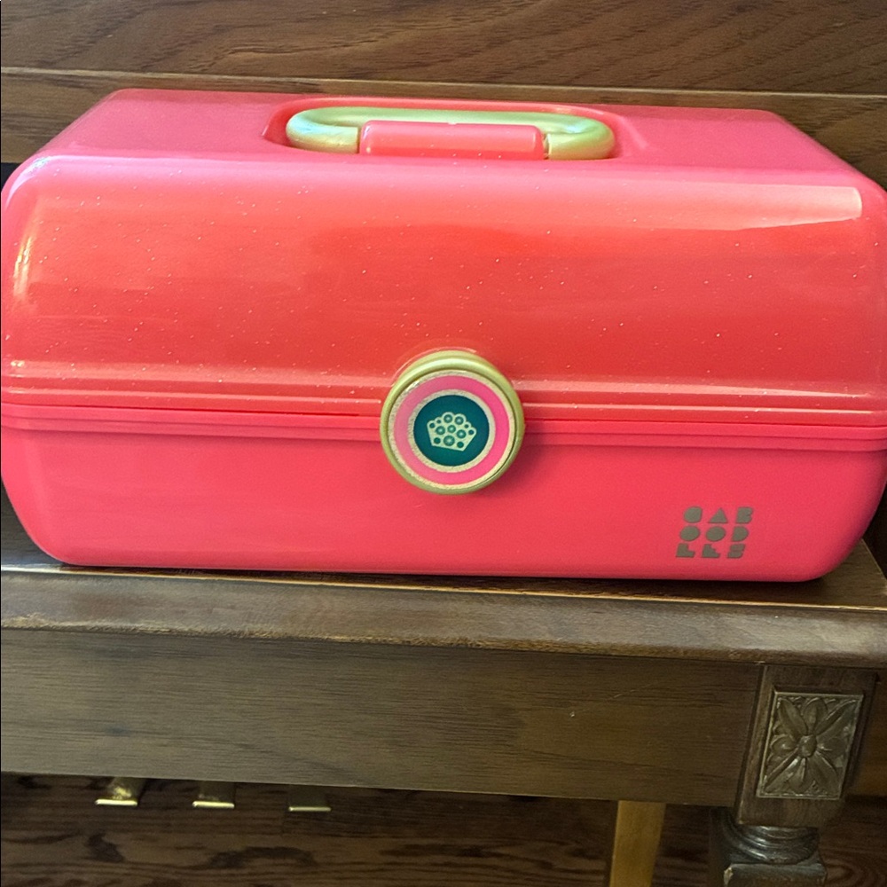 Caboodle Wicked Glinda On the Go Girl Limited Edition Pink Cosmetic Storage Case